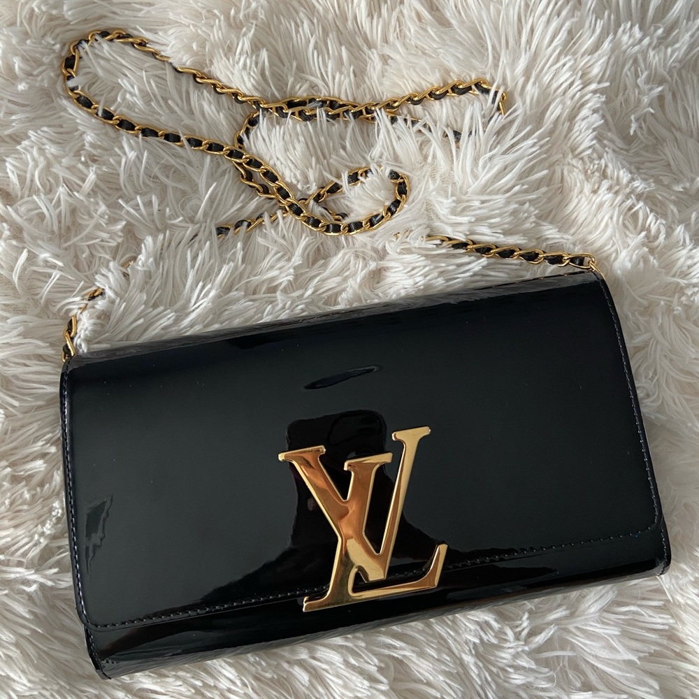 Louis Vuitton Vernis Louise Clutch with Chain